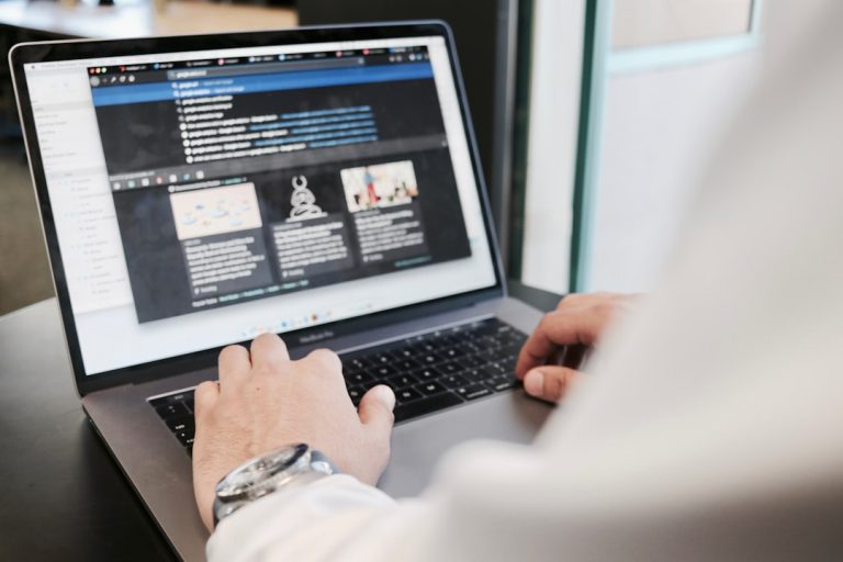 Social Media Management: The DIY Guide to Boosting Your Online Presence